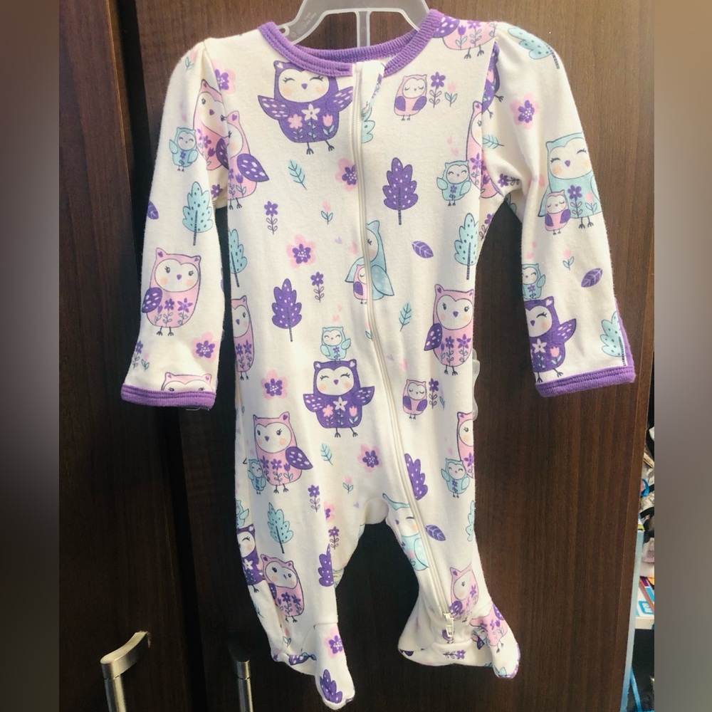 All sleepwear are 0-3M different brands. - Picture 10 of 12